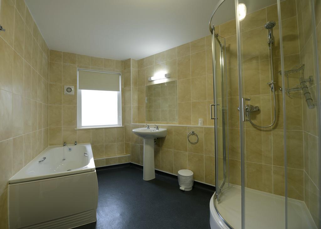 Croit Anna Hotel Fort William Extérieur photo